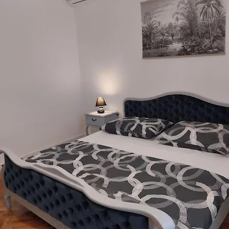 Apartment Keti House *